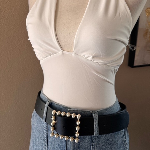 Elegant Black Belt with Pearl-Embellished Buckle - Picture 7 of 7
